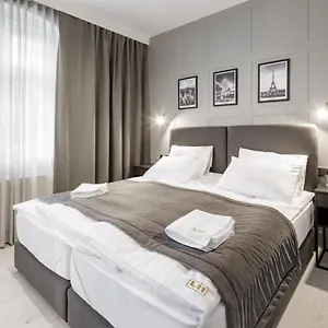 L11, Limanowskiego Aparthotel